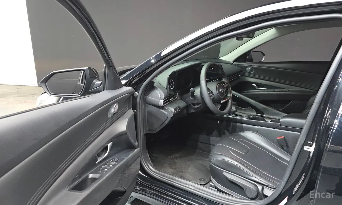 Фото 10 - Hyundai Avante