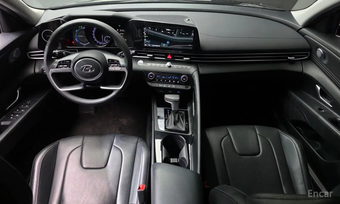 Фото 7 - Hyundai Avante