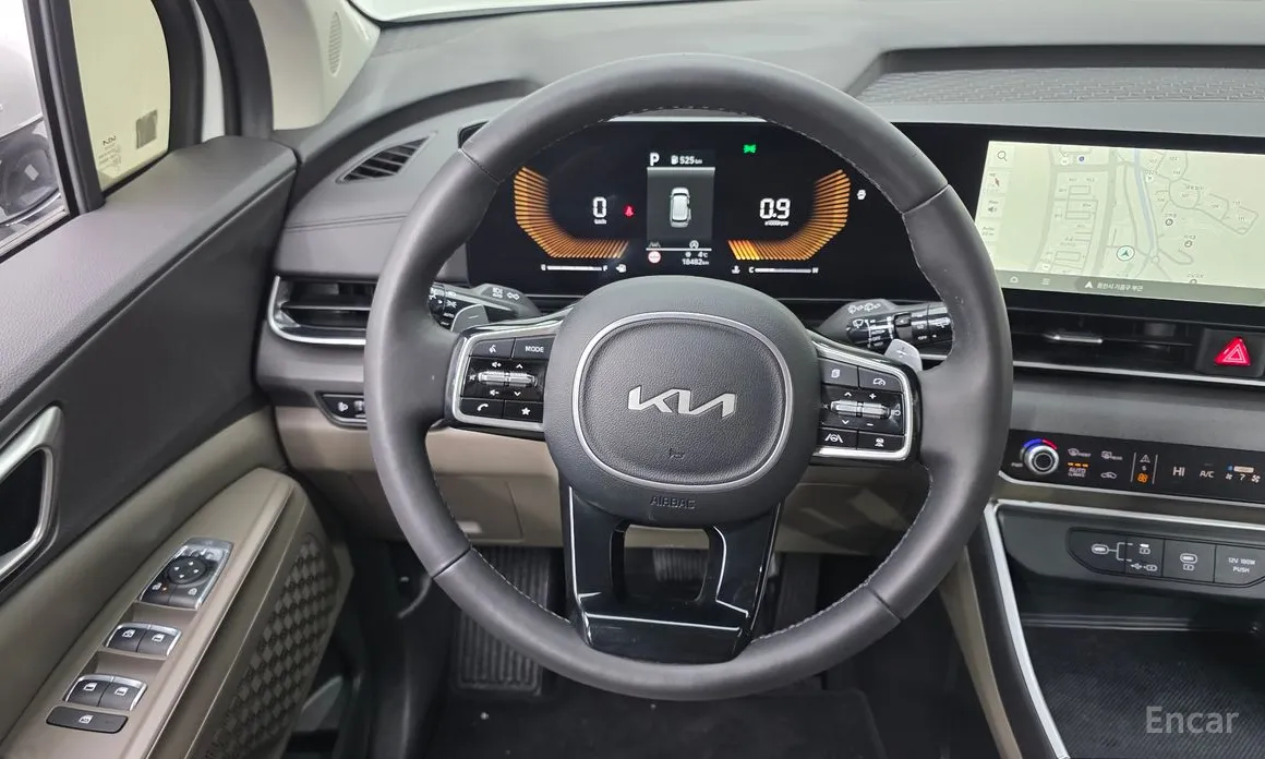 Фото 13 - Kia Carnival