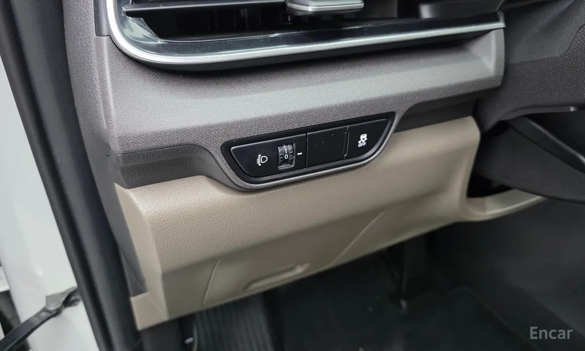 Фото 14 - Kia Carnival