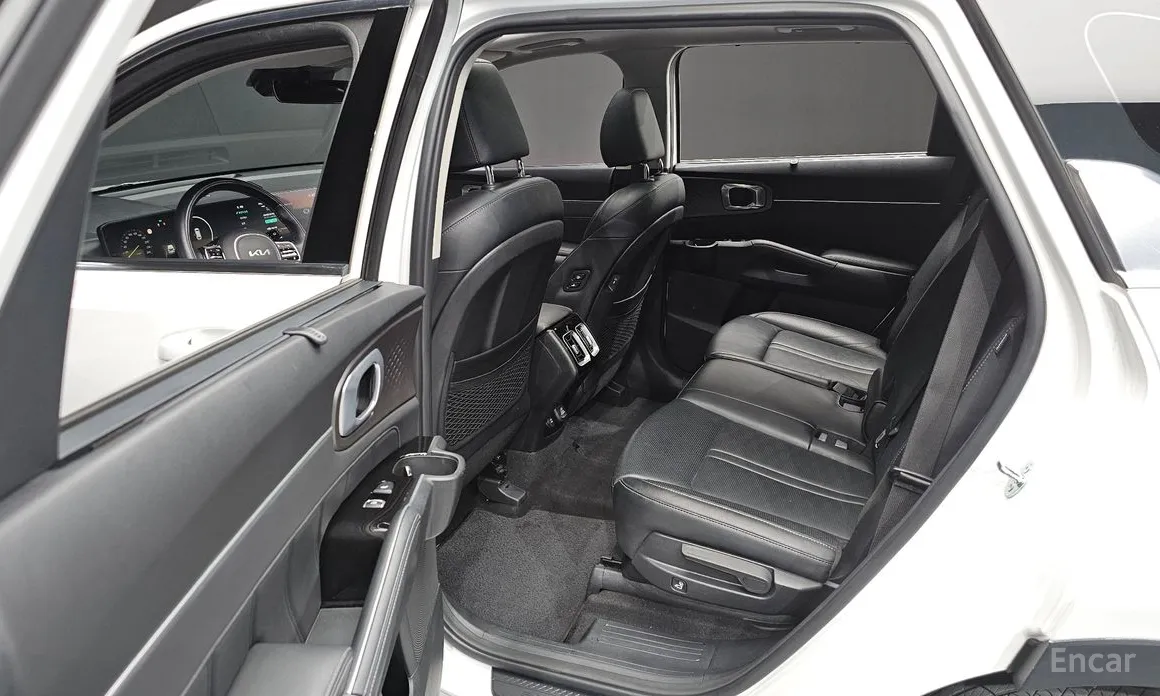 Фото 11 - Kia Sorento