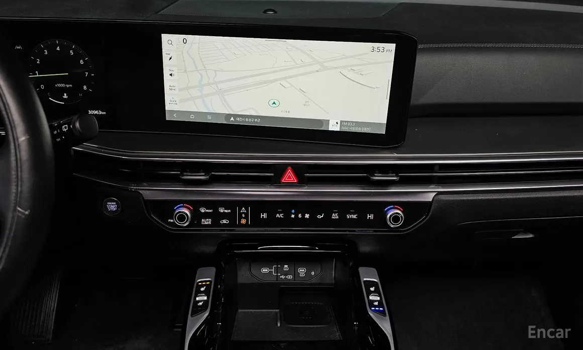 Фото 14 - Kia Sorento