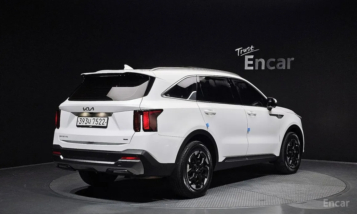 Фото 2 - Kia Sorento