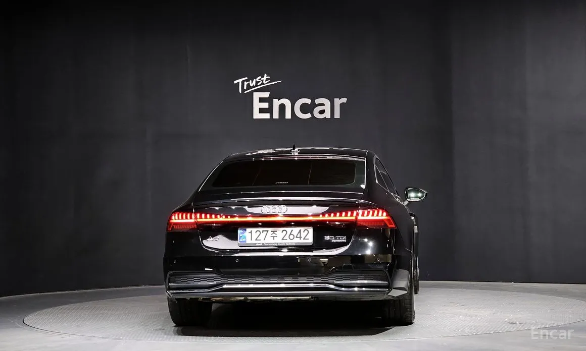 Фото 4 - Audi A7