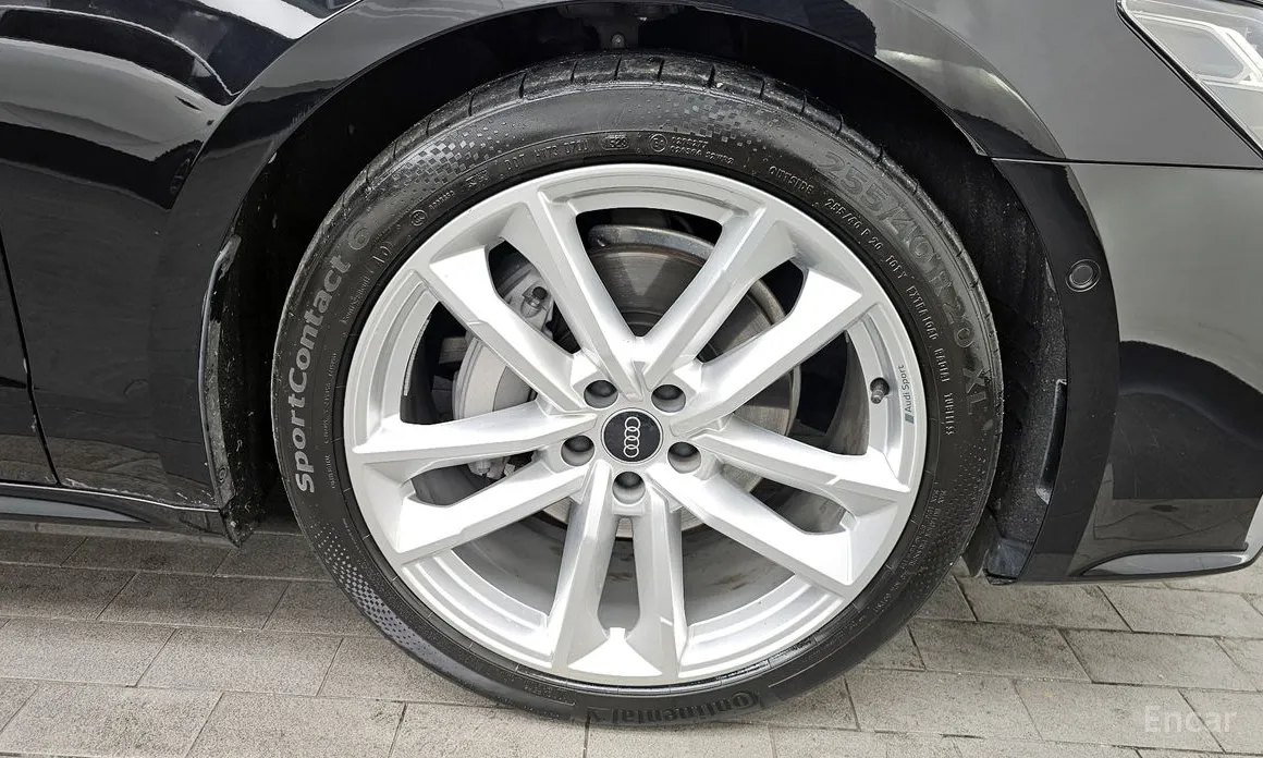 Фото 5 - Audi A7