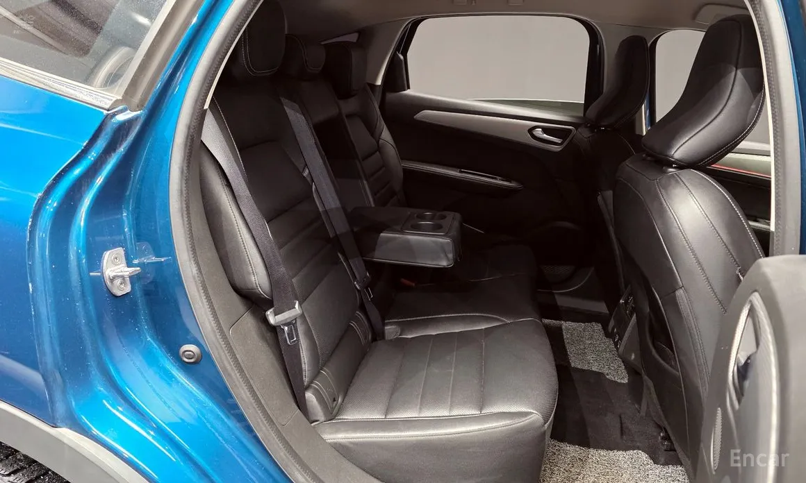 Фото 12 - Renault XM3