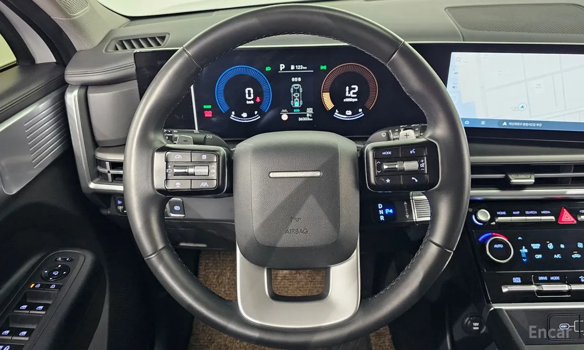 Фото 13 - Hyundai Santa Fe