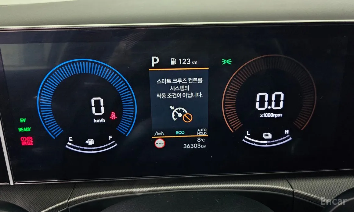 Фото 8 - Hyundai Santa Fe