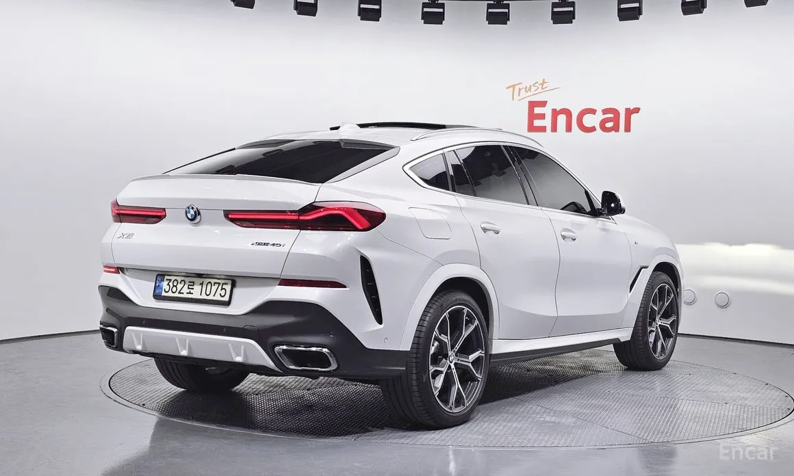 2020 BMW X6