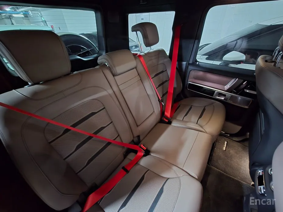 Фото 17 - Mercedes-Benz G-Class