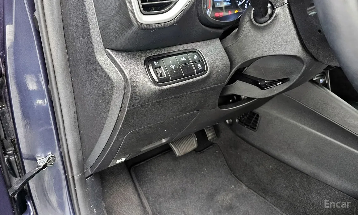 Фото 16 - Hyundai Venue