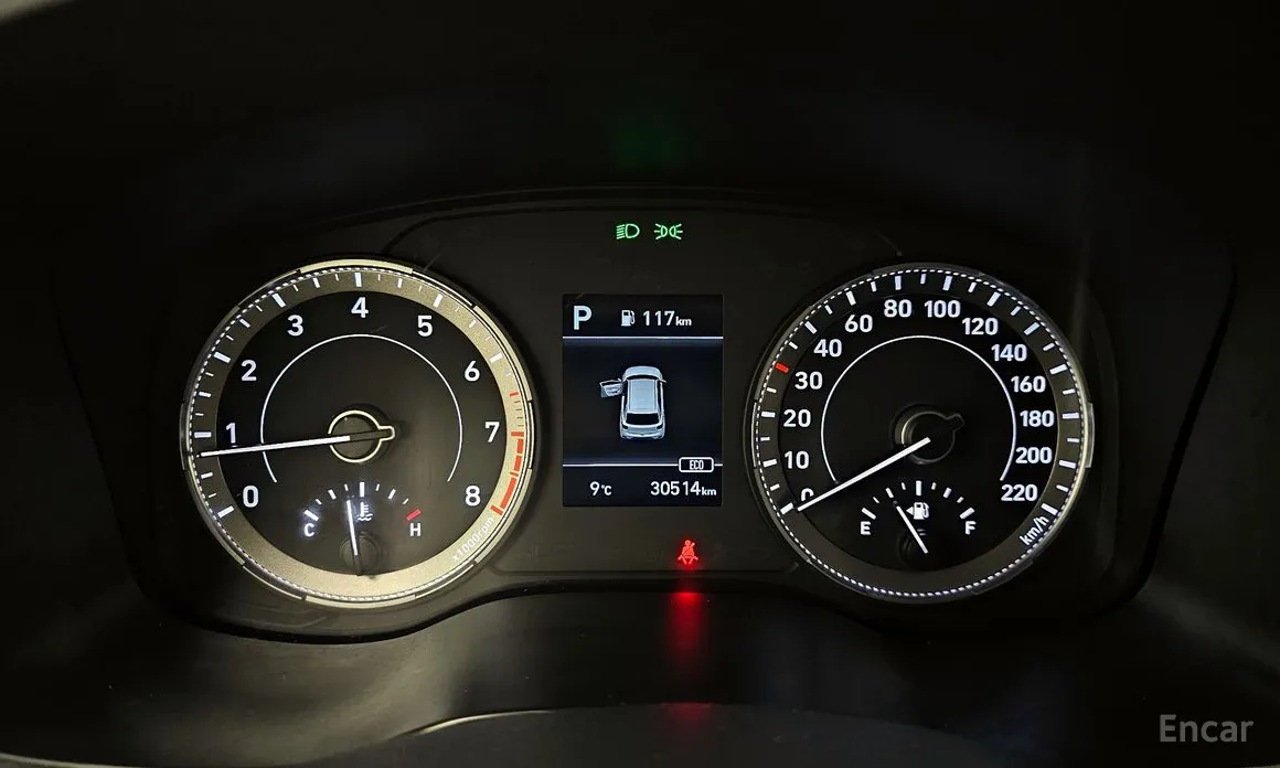 Фото 8 - Hyundai Venue