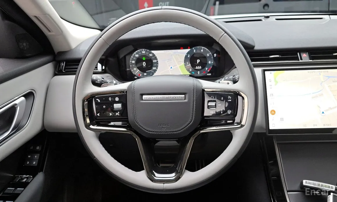 Фото 13 - Land Rover Range Rover Velar