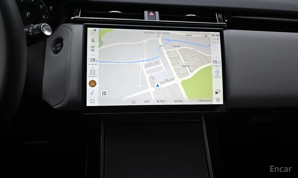 Фото 16 - Land Rover Range Rover Velar