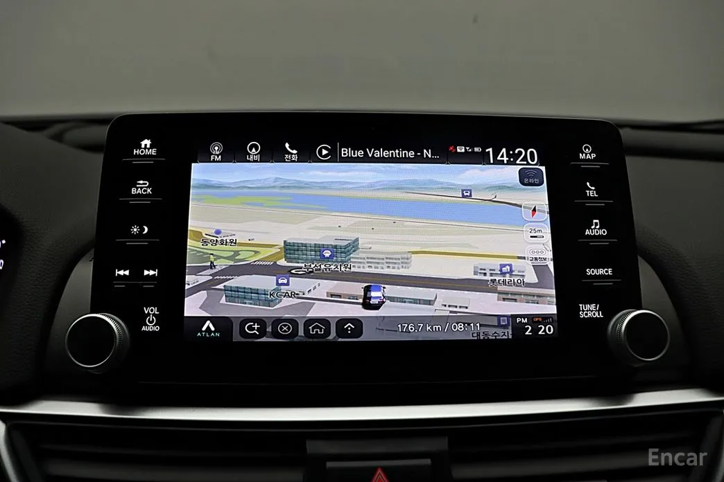 Фото 18 - Honda Accord