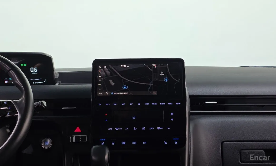 Фото 16 - Hyundai Staria