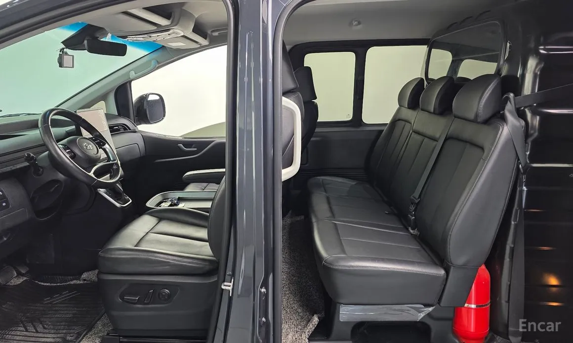 Фото 18 - Hyundai Staria