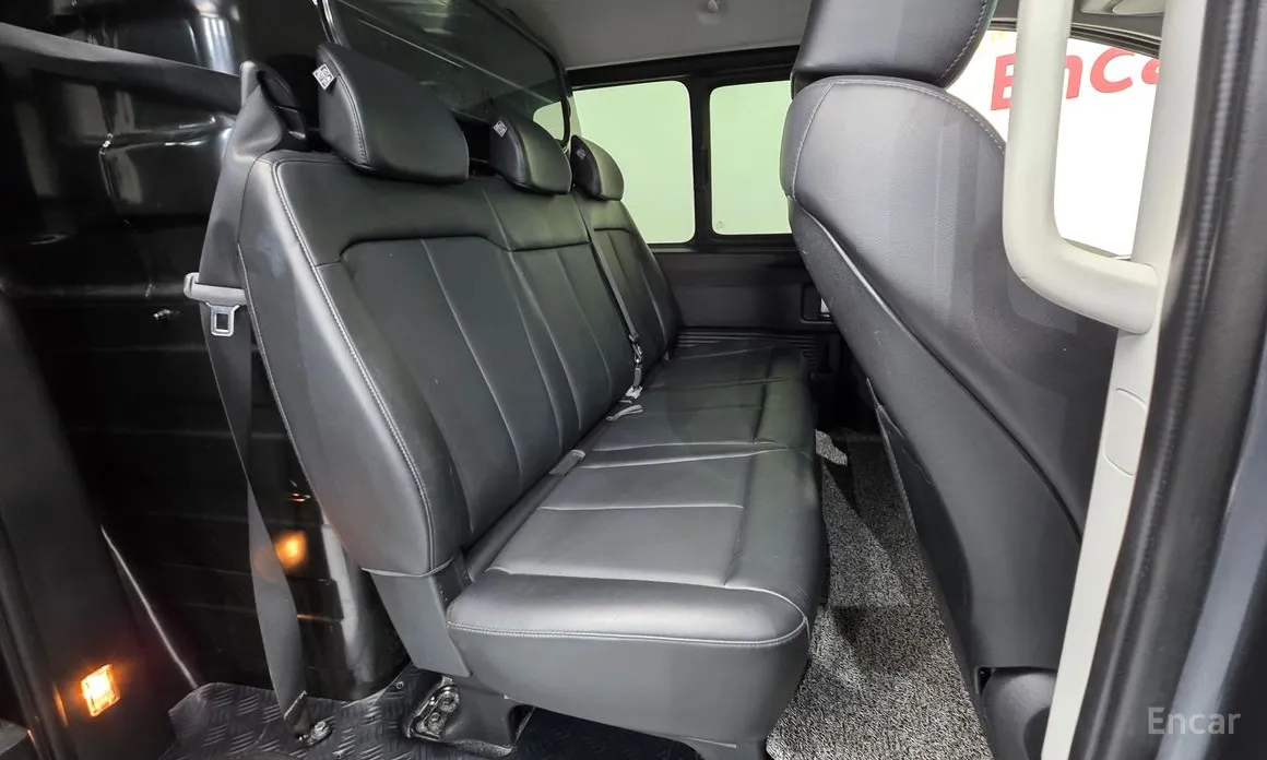 Фото 19 - Hyundai Staria