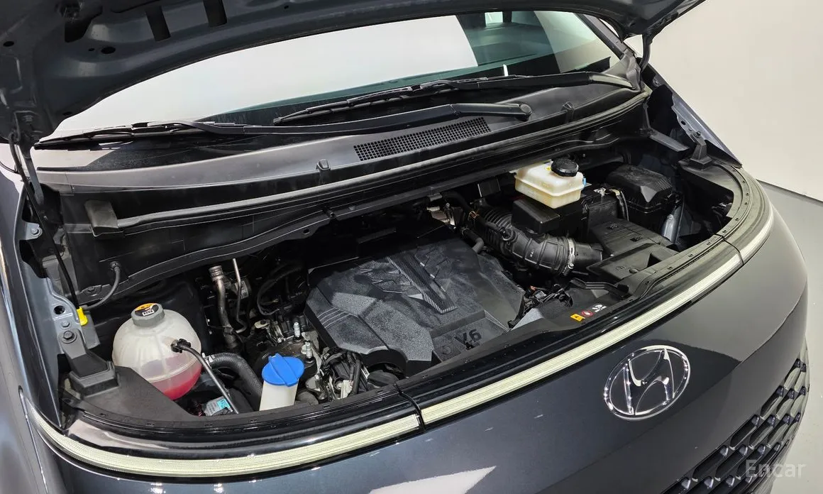 Фото 6 - Hyundai Staria