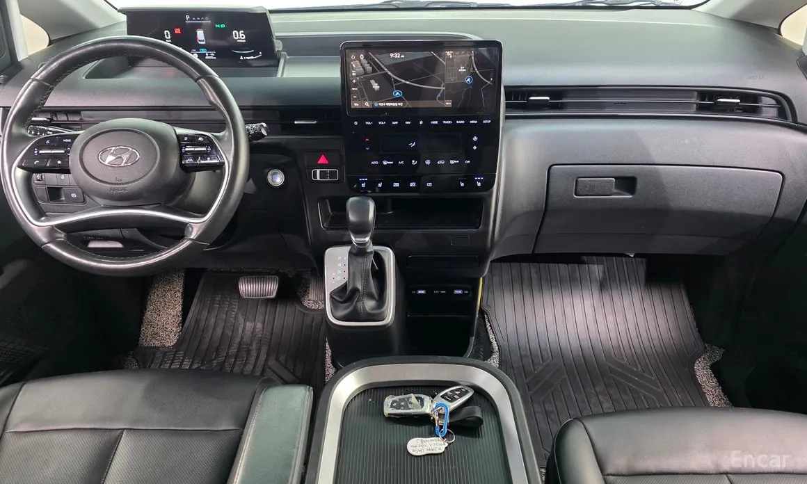 Фото 7 - Hyundai Staria