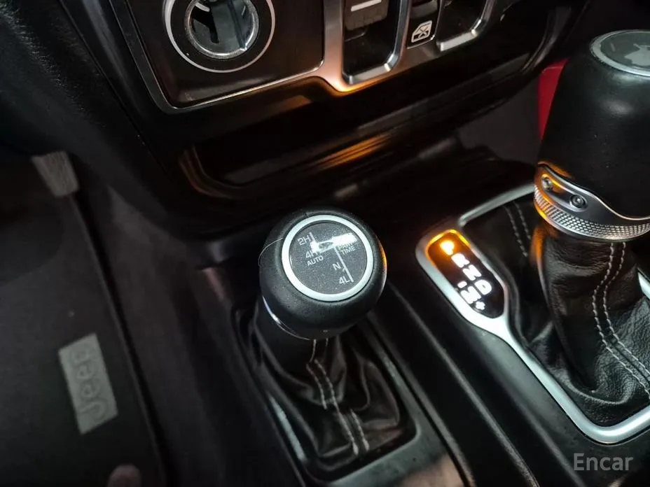 Фото 14 - Jeep Wrangler