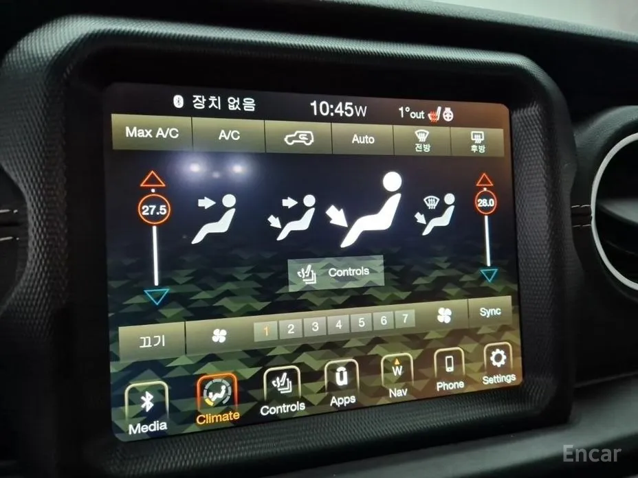 Фото 9 - Jeep Wrangler