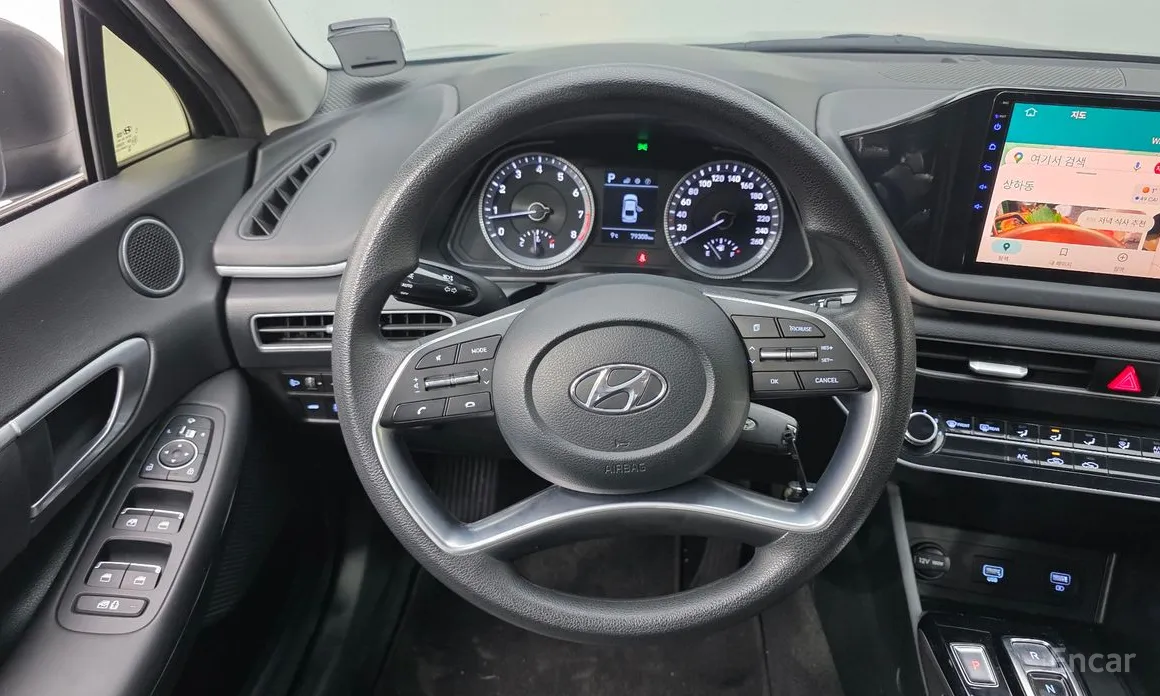 Фото 13 - Hyundai Sonata