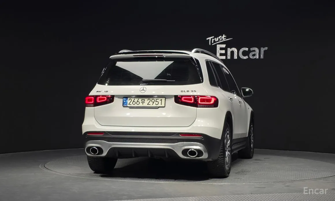 Mercedes-Benz GLB-Class 2020 AMG GLB35 4MATIC