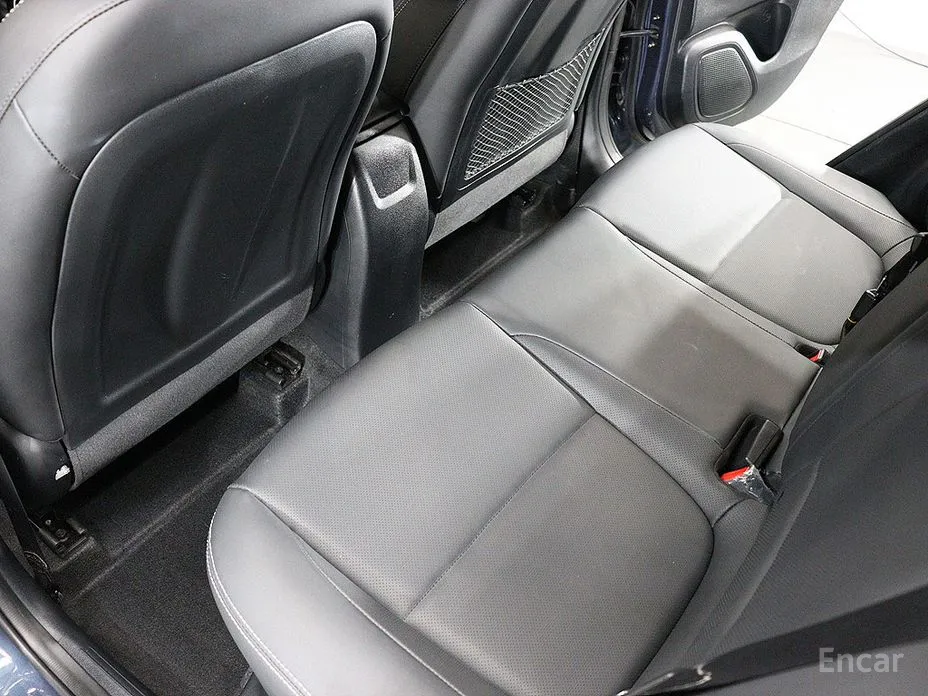 Фото 11 - Hyundai Venue