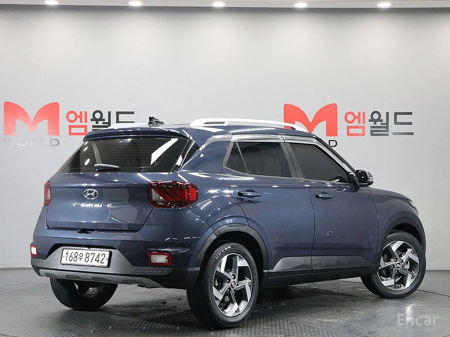 Фото 3 - Hyundai Venue