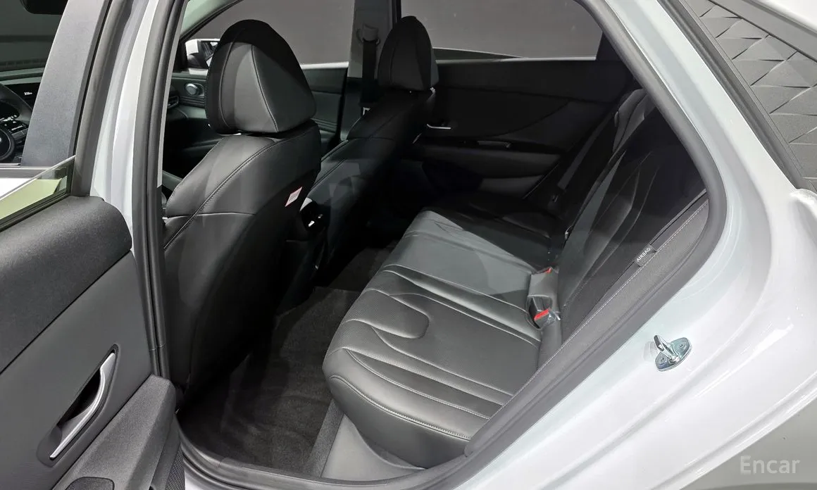 Фото 12 - Hyundai Avante