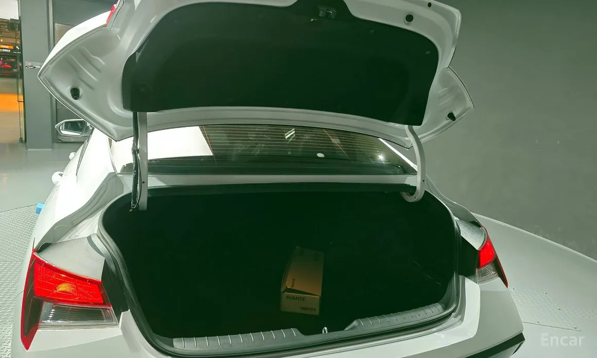 Фото 20 - Hyundai Avante