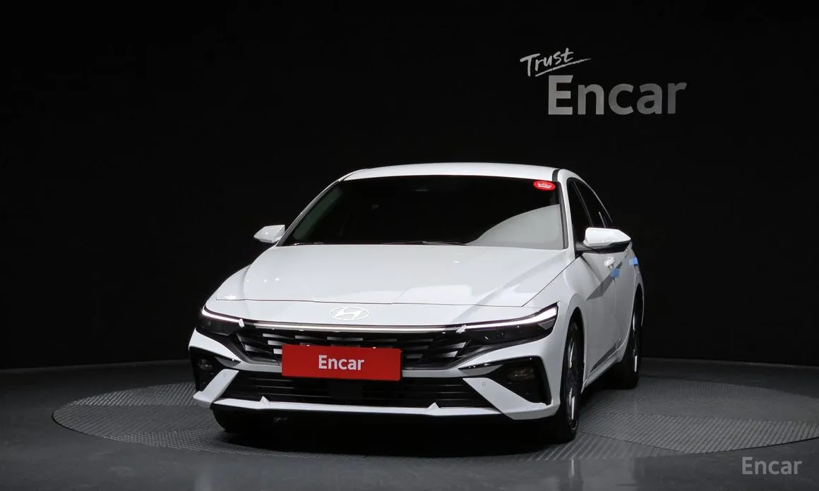 Фото 3 - Hyundai Avante