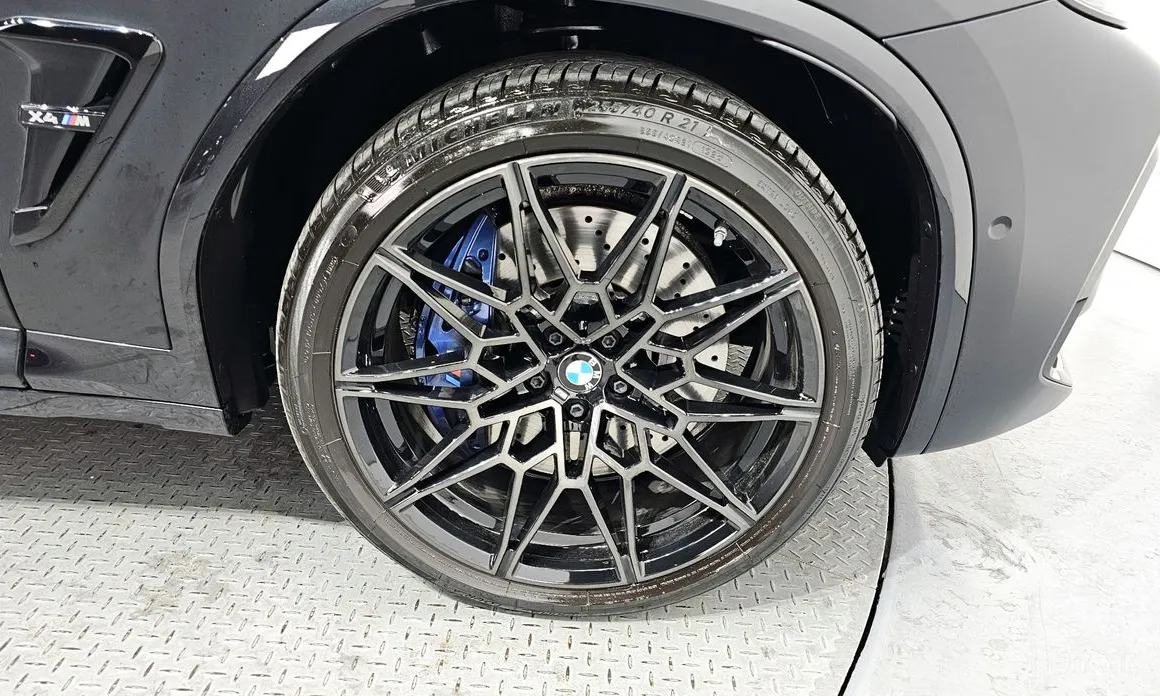 Фото 5 - BMW X4 M