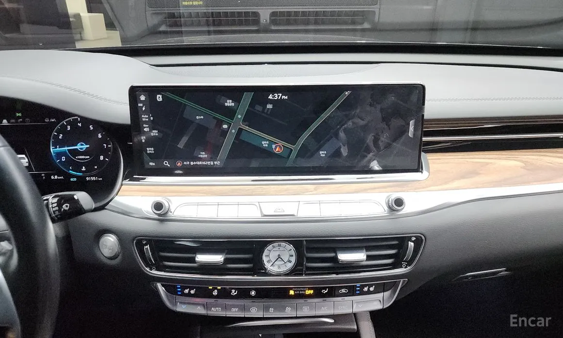 Фото 14 - Kia K9