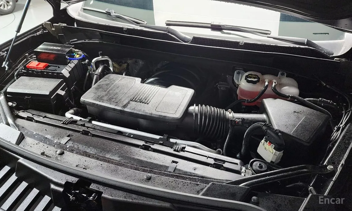 Фото 6 - Cadillac Escalade