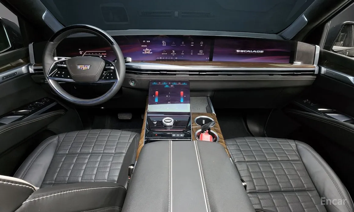 Фото 7 - Cadillac Escalade