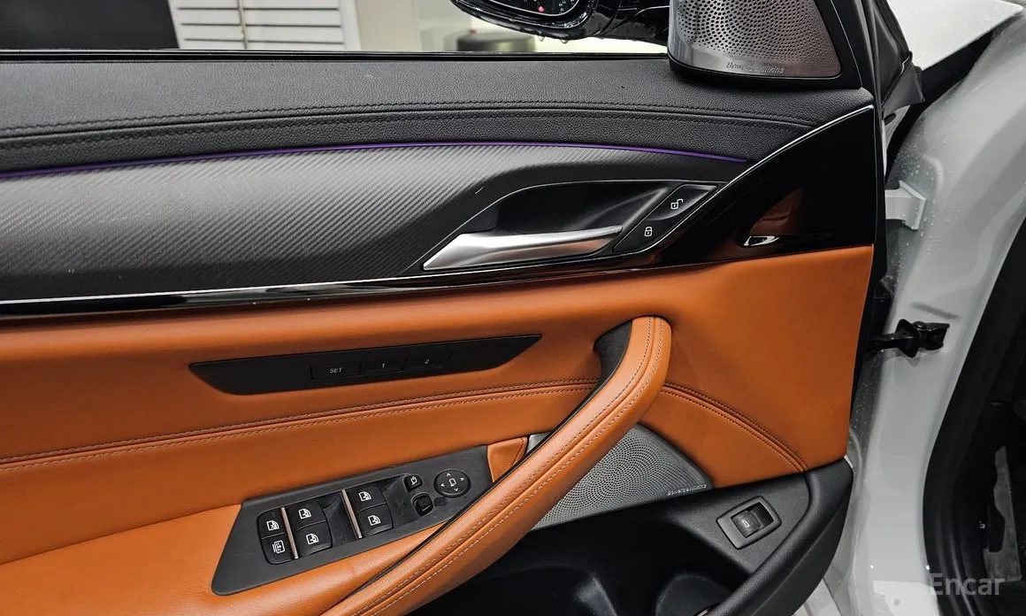 Фото 16 - BMW M5