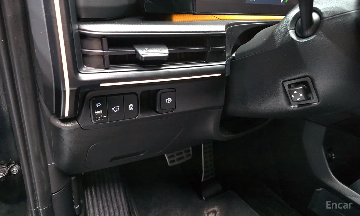 Фото 13 - Hyundai Santa Fe