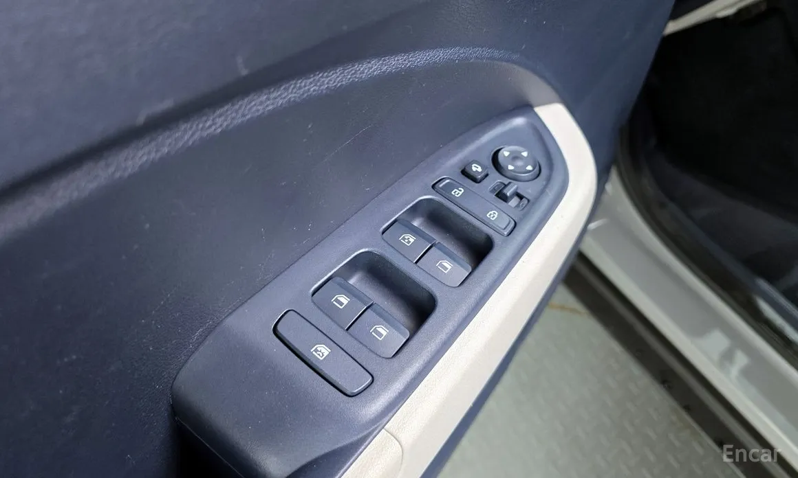 Фото 17 - Hyundai Venue