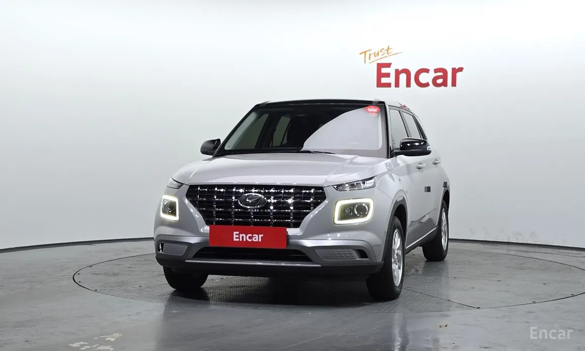 Фото 3 - Hyundai Venue