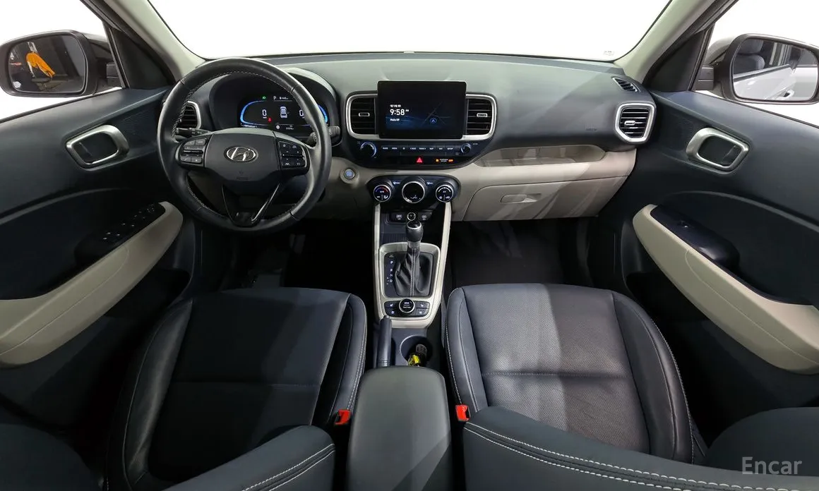 Фото 7 - Hyundai Venue