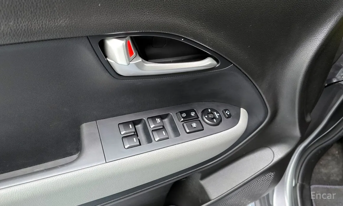 Фото 14 - Kia Ray