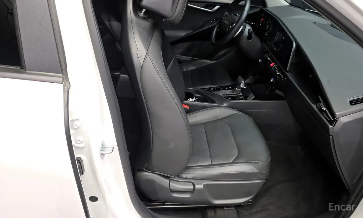 Фото 12 - Kia Niro