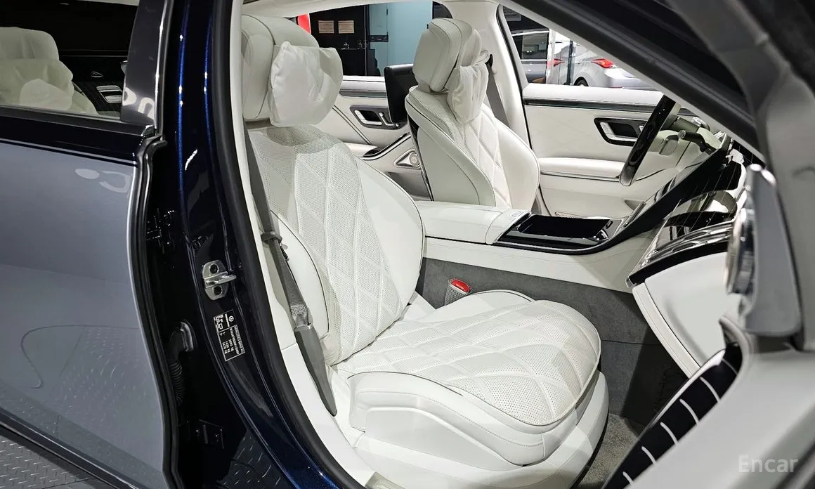 Фото 10 - Mercedes-Benz S-Class