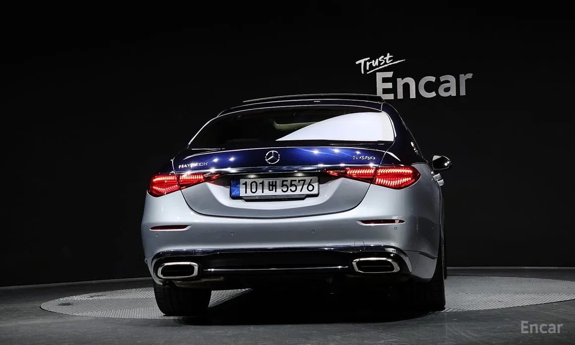 Фото 4 - Mercedes-Benz S-Class