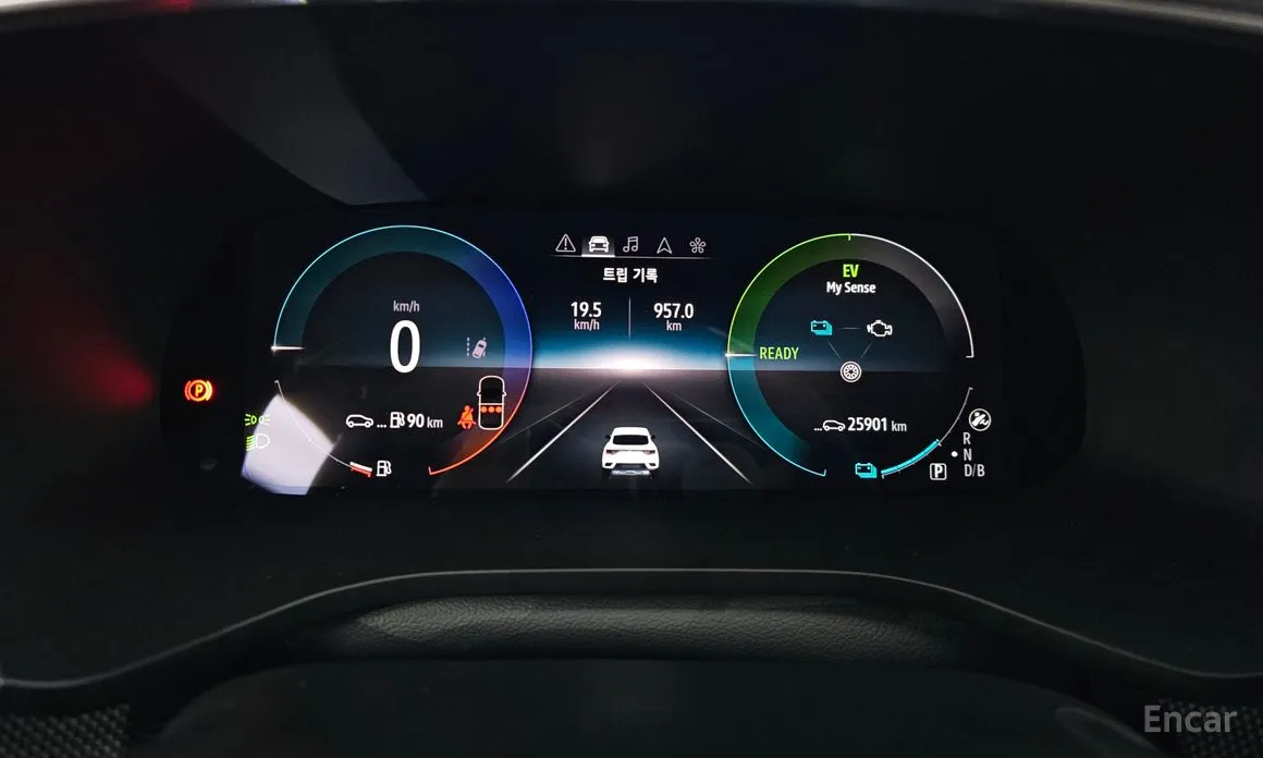 Фото 8 - Renault XM3