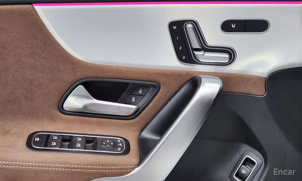 Фото 16 - Mercedes-Benz CLA-Class