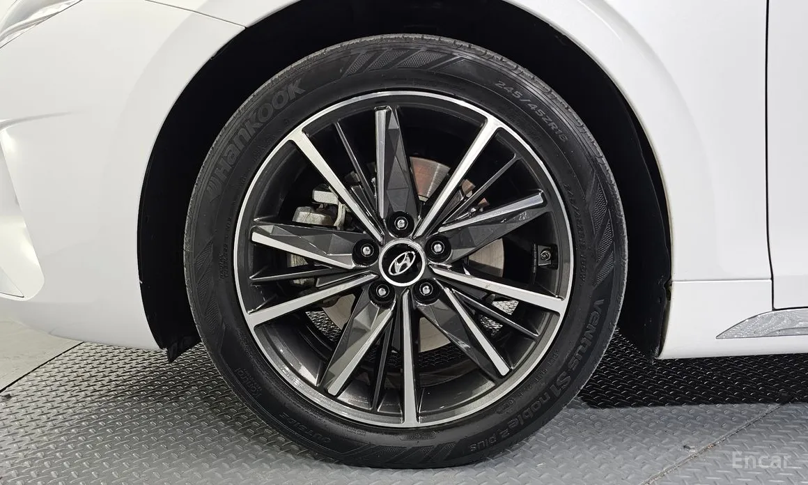 Фото 5 - Hyundai Grandeur