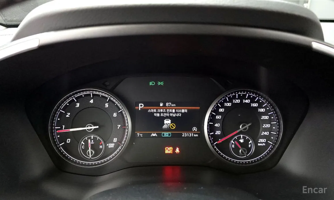 Фото 8 - Hyundai Santa Fe